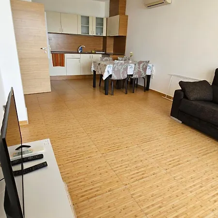 Apartment In Princess Balchik