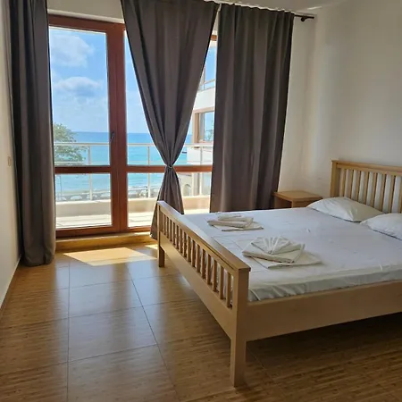 In Princess Apartment Balchik