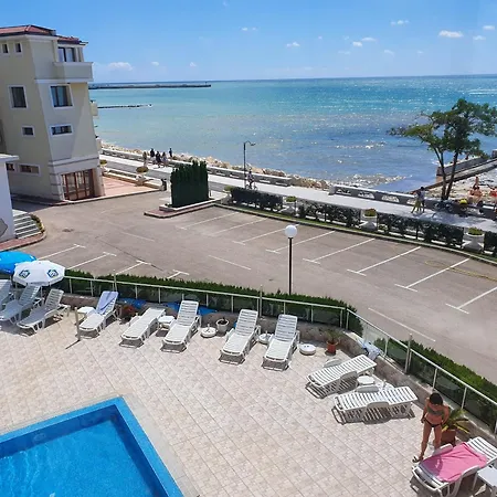 Apartment In Princess *