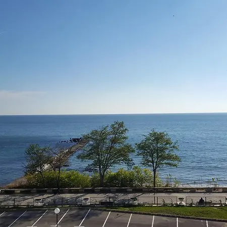 Apartment In Princess Balchik